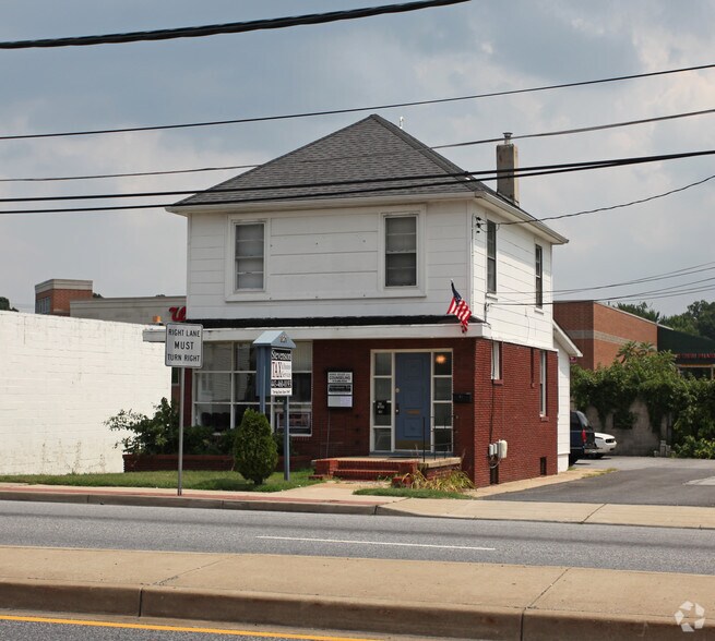 Primary Photo Of 821 Eastern Blvd, Essex Storefront Retail Office For Sale