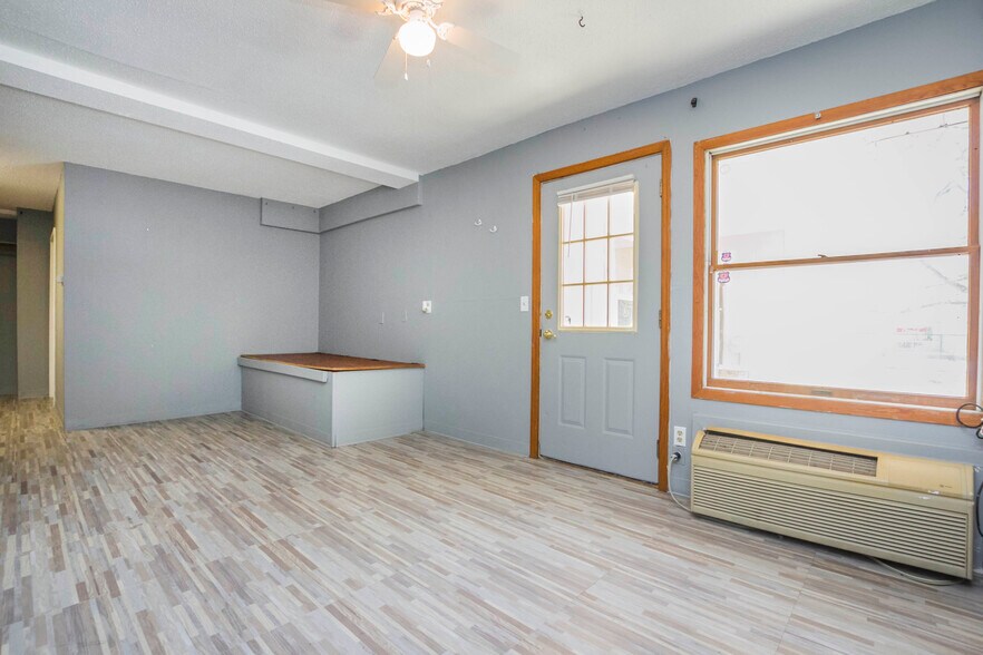 More Photos Of 1316 22nd St, Des Moines Apartments For Sale