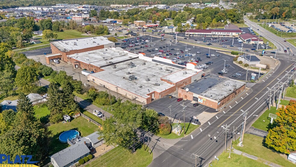 More Photos Of 6000-6080 Youngstown Warren Rd, Niles Unknown For Lease