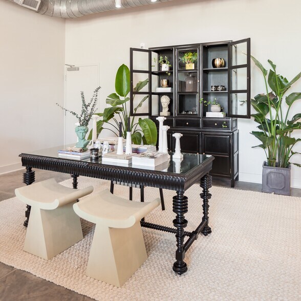 More Photos Of 1640 Meeting Street Rd, Charleston Office For Lease