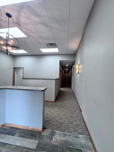 More Photos Of 217 N Randolph St, Macomb Office For Sale