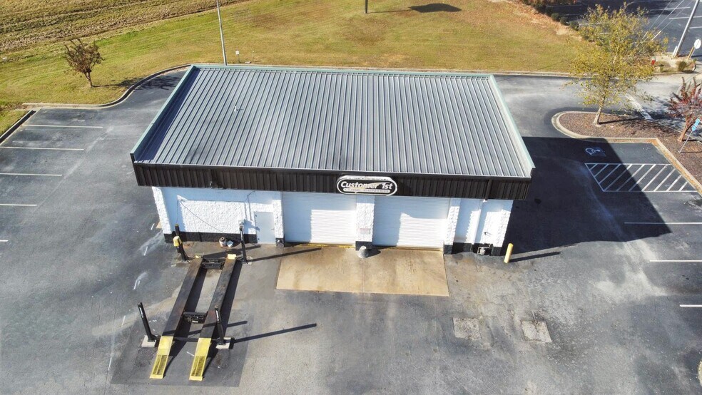 More Photos Of 24173 US Highway 80 E, Statesboro Auto Repair For Sale