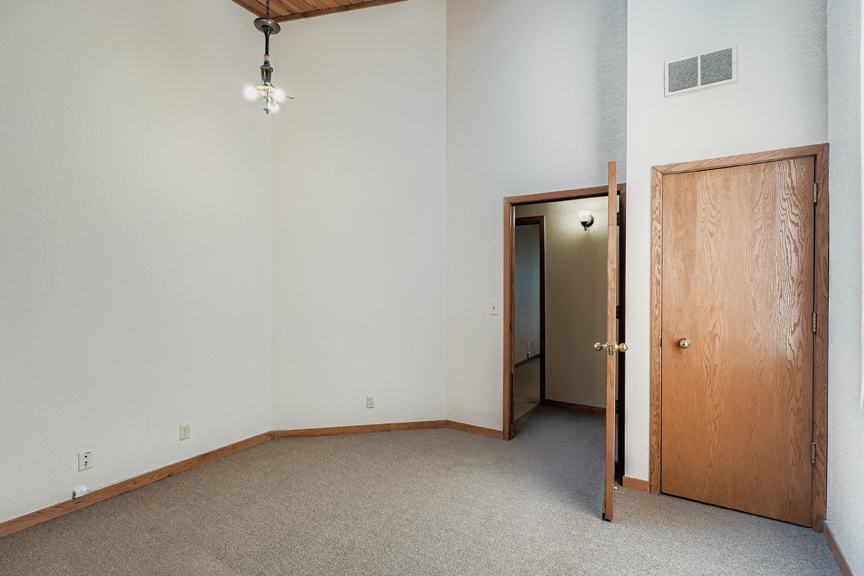 More Photos Of 8771 Wolff Ct, Westminster Office For Sale