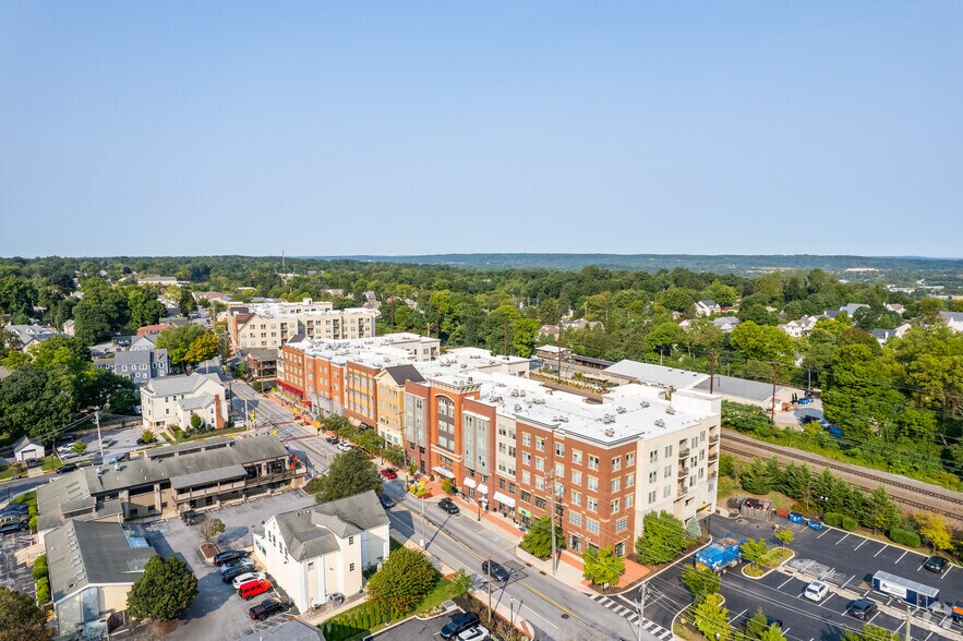 More Photos Of 335 E King St, Malvern Apartments For Lease