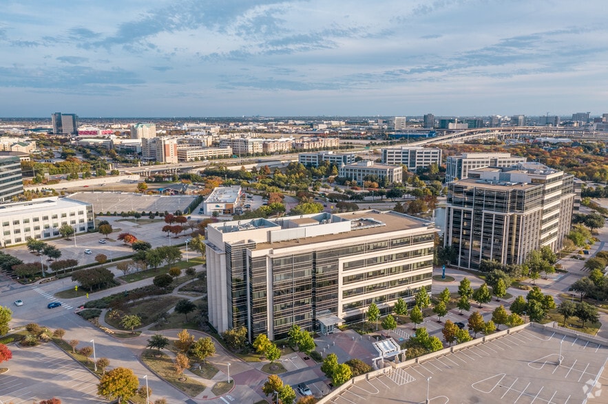 More Photos Of 3000 Internet Blvd, Frisco Office For Lease