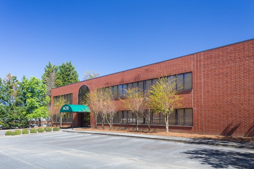 More Photos Of 3595 McCall Pl, Atlanta Distribution For Sale