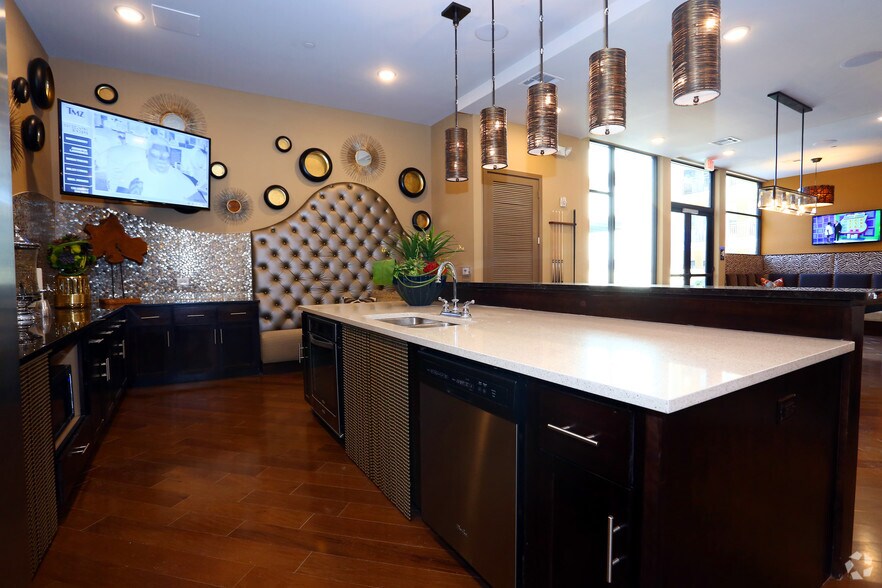 More Photos Of 1325 N Walker Ave, Oklahoma City Apartments For Lease