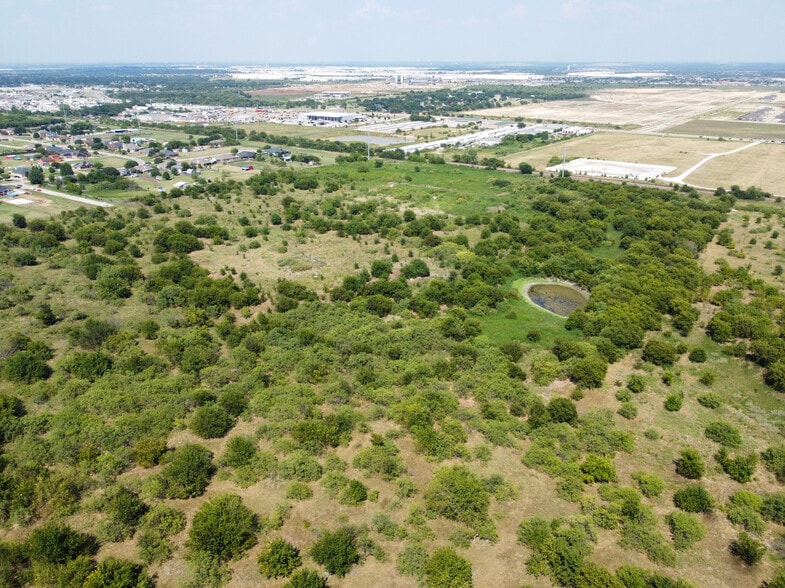 More Photos Of 1015 N Crowley Rd, Crowley Land For Sale