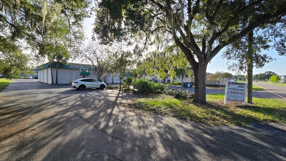 More Photos Of 5720 Gall Blvd, Zephyrhills Office For Lease