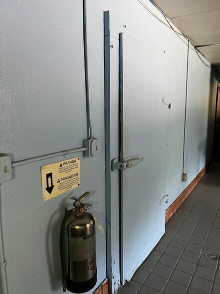 More Photos Of 2058 Edgewood Ave, Jacksonville Restaurant For Sale
