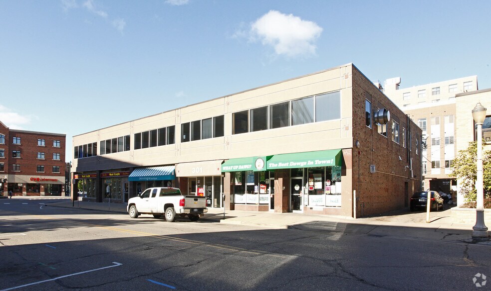 More Photos Of 301-317 MAC Ave, East Lansing Storefront Retail Office For Lease