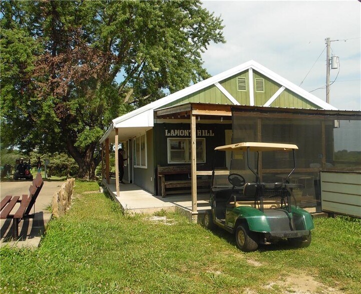 More Photos Of 22975 Highway 368, Vassar Specialty For Sale