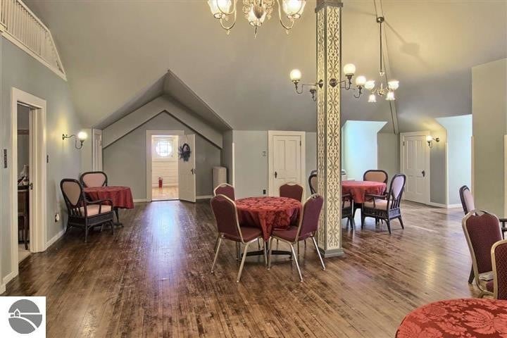 More Photos Of 230 Wellington St, Traverse City Hospitality For Sale