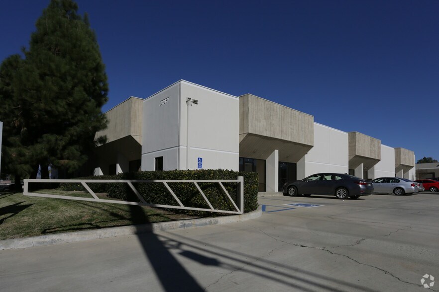 More Photos Of 4702 Chino Ave, Chino Unknown For Lease