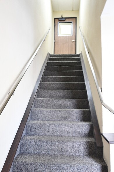 More Photos Of 23152 Verdugo Dr, Laguna Hills Office For Sale