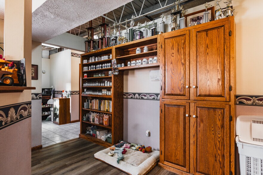 More Photos Of 800 Division St, Parkersburg Medical For Sale