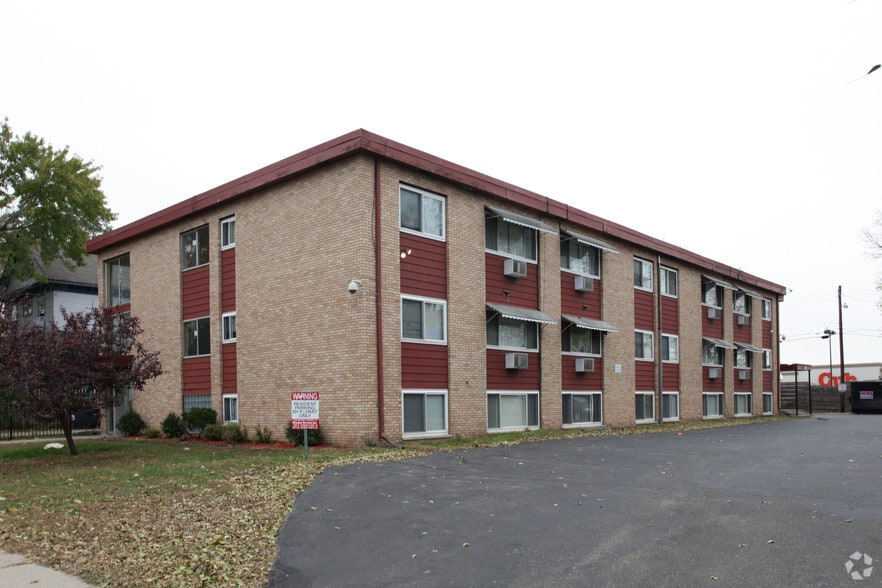 More Photos Of 1816-1818 Bryant Ave, Minneapolis Apartments For Sale