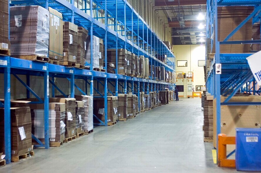 More Photos Of 2600 Weaver Rd, Macon-Bibb Unknown For Lease