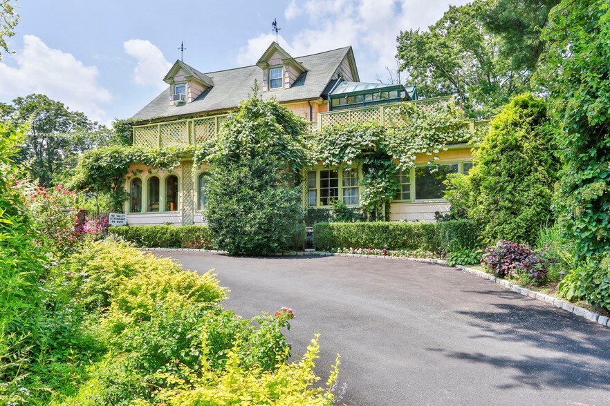 More Photos Of 530 Milton Rd, Rye Restaurant For Sale