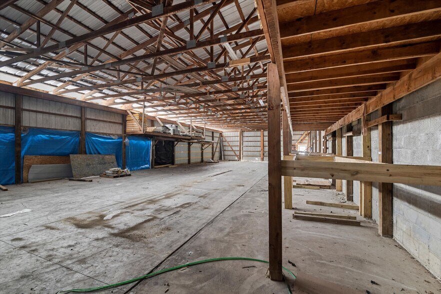More Photos Of 309 Main St, Emlenton General Retail For Sale