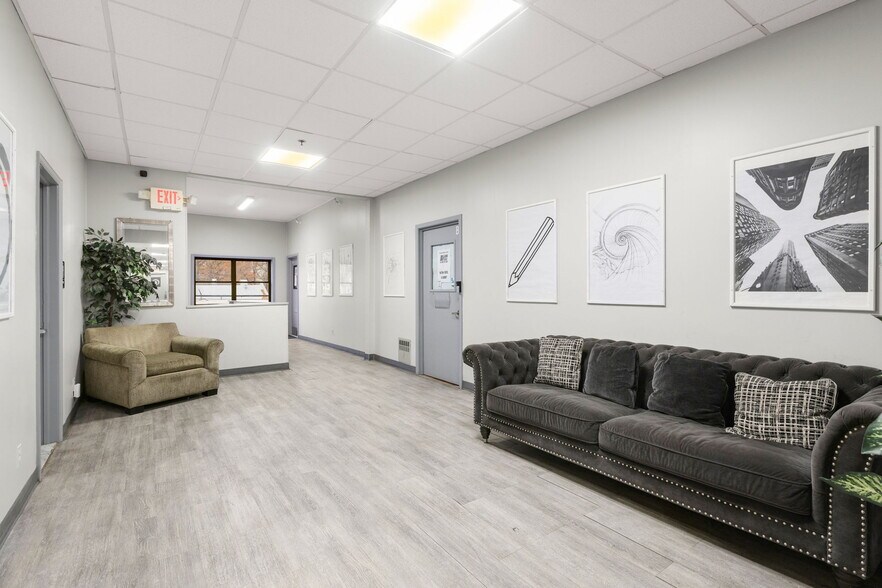 More Photos Of 117 Fort Lee Rd, Leonia Office For Sale