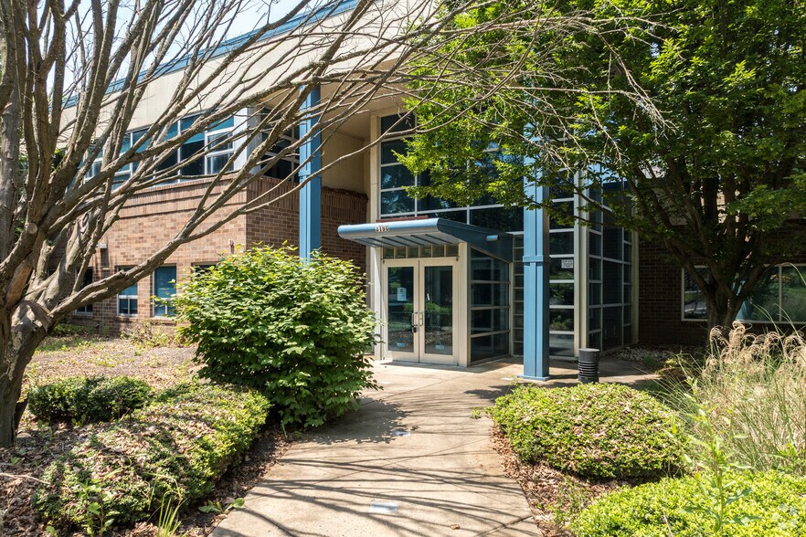 More Photos Of 3190 Tremont Ave, Feasterville Trevose Industrial For Sale