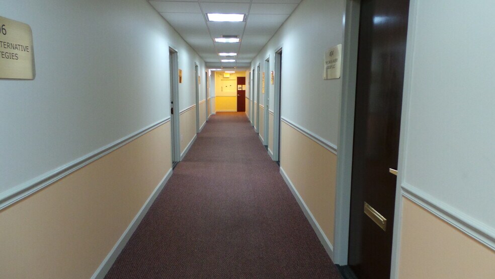 More Photos Of 180 S Broadway, White Plains Office For Lease