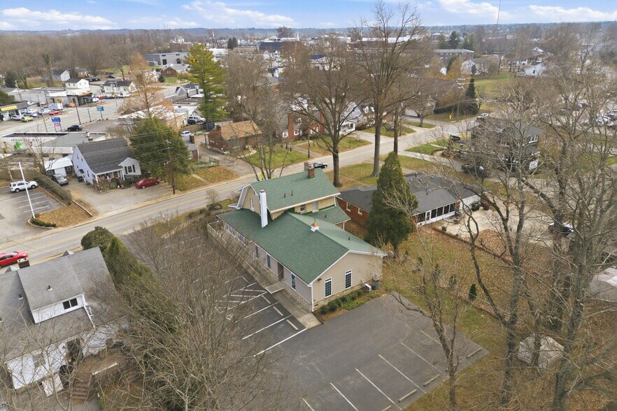 More Photos Of 3208 College Dr, Louisville Office For Sale
