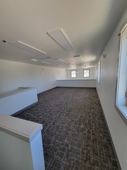 More Photos Of 1051 SW Layton Ct, Prineville Warehouse For Sale