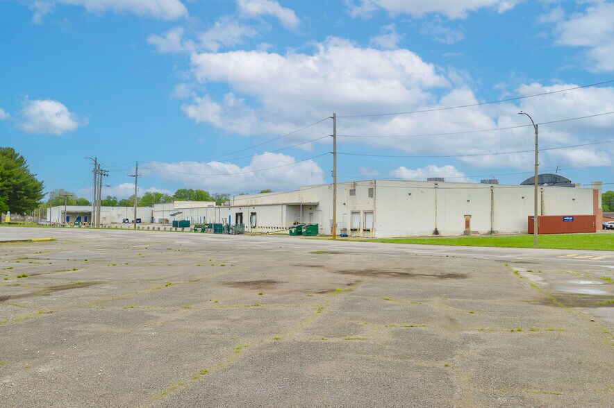 More Photos Of 1200 Camp Jackson Road, Cahokia Heights General Retail For Sale