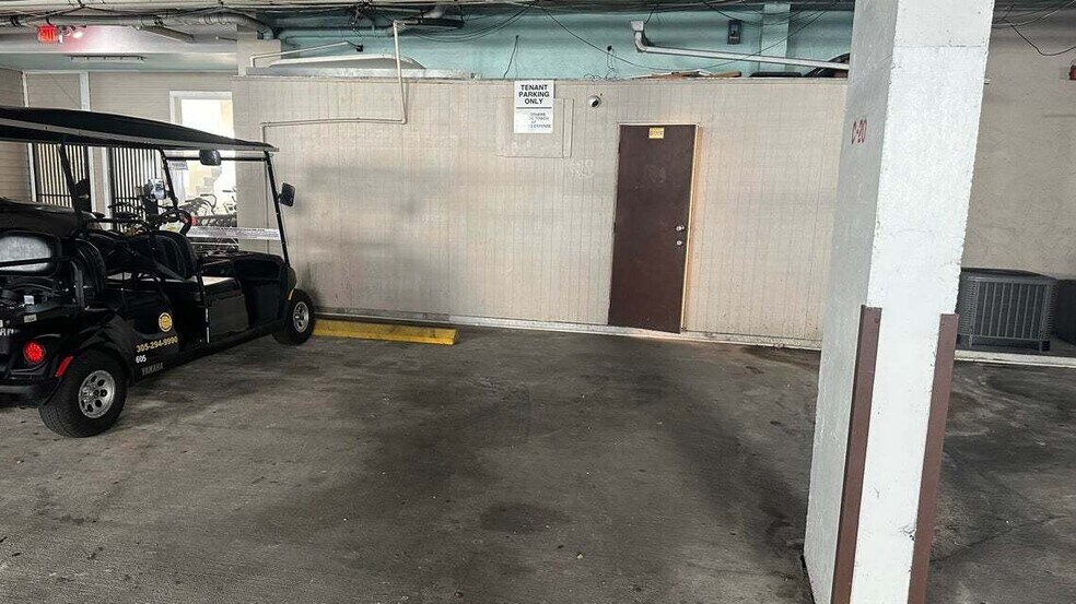 More Photos Of 1075 Duval St, Key West Apartments For Sale