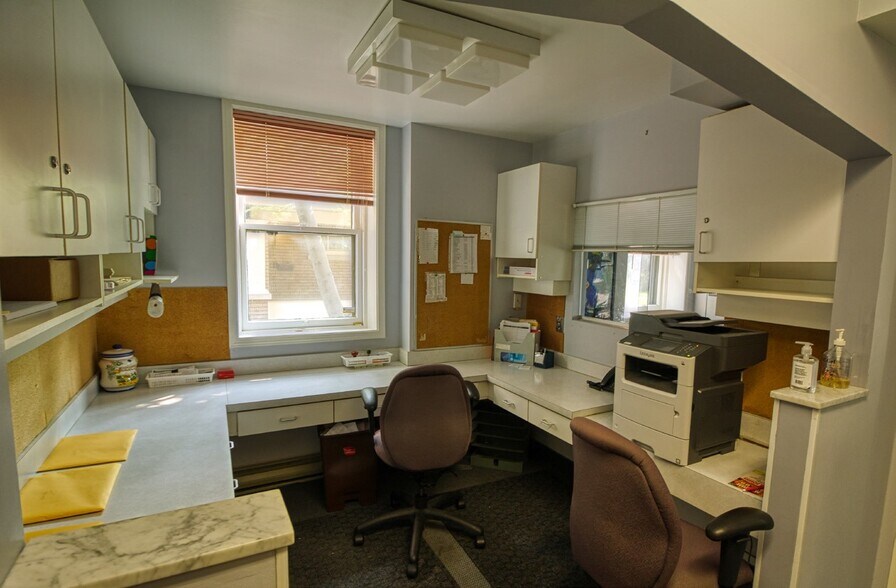 More Photos Of 505 O'connor St, Ottawa Office Residential For Sale