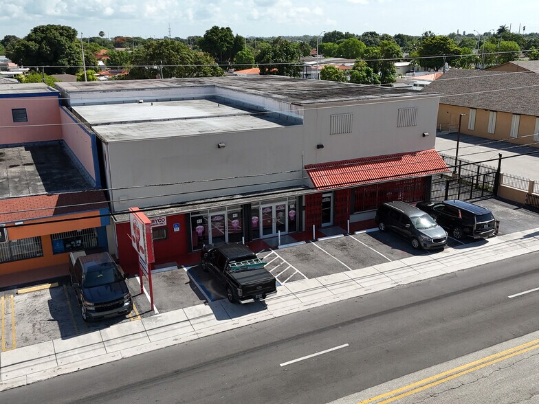 More Photos Of 249 W 29th St, Hialeah Freestanding For Sale