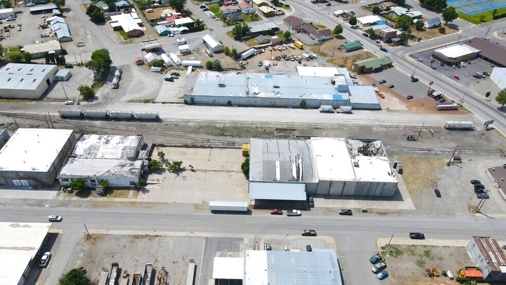 More Photos Of 602 Apple Way Ave, Oroville Warehouse For Sale