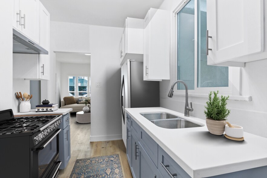 More Photos Of 4201 S Council St, Los Angeles Apartments For Sale