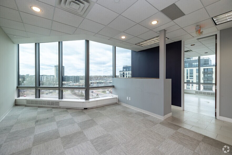 More Photos Of 3033 Excelsior Blvd, Minneapolis Medical For Lease