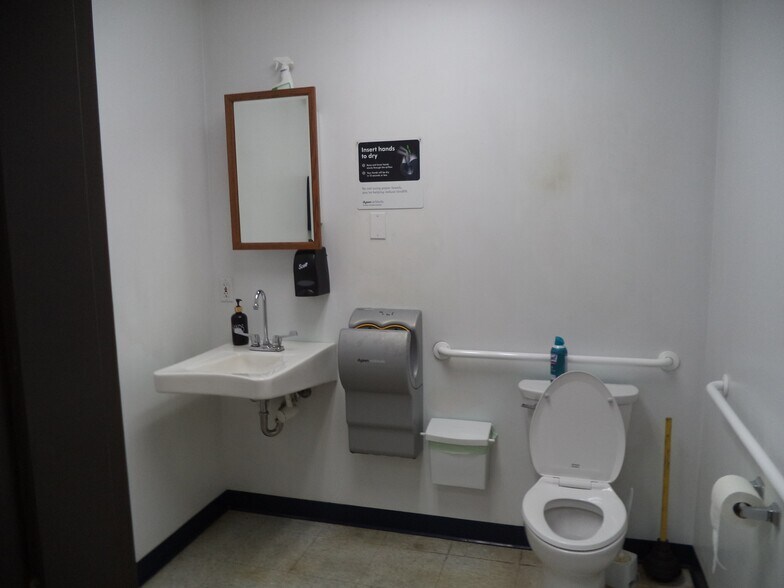 More Photos Of 79 Carl Dr, Manchester Warehouse For Sale