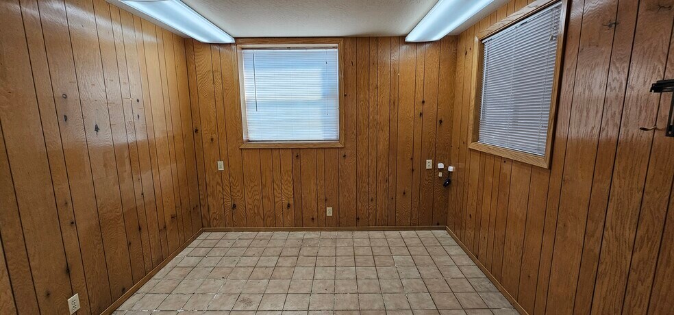 More Photos Of 1010 Howard Ave, San Mateo Industrial For Lease