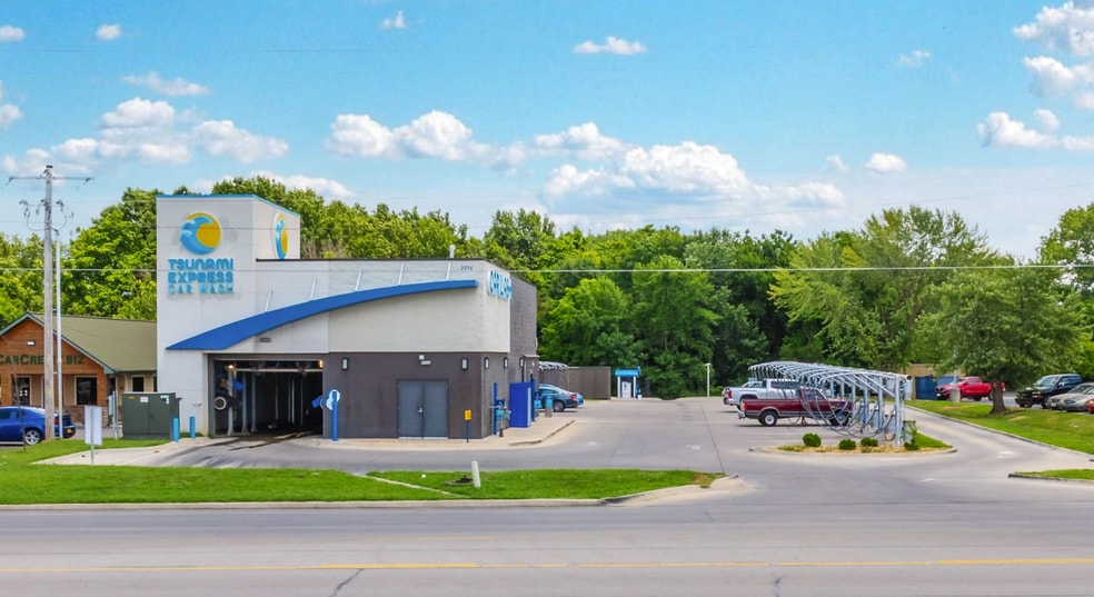 Primary Photo Of 3014 N Broadway St, Pittsburg Fast Food For Sale