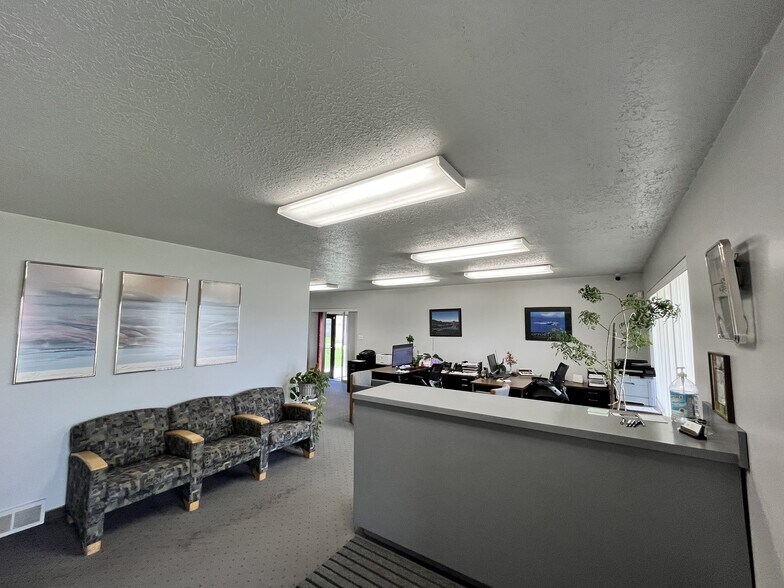 More Photos Of 7105 W 3500 S, Salt Lake City Office For Lease