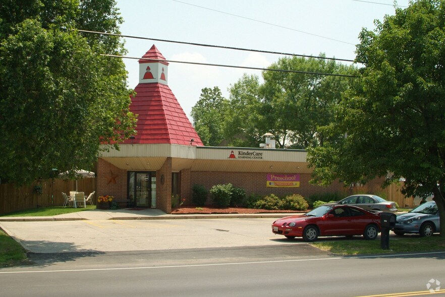Primary Photo Of 8906 N Dixie Dr, Dayton Daycare Center For Sale