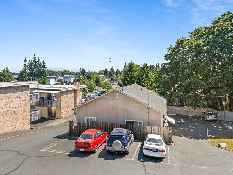 More Photos Of 6630 202nd St SW, Lynnwood Apartments For Sale