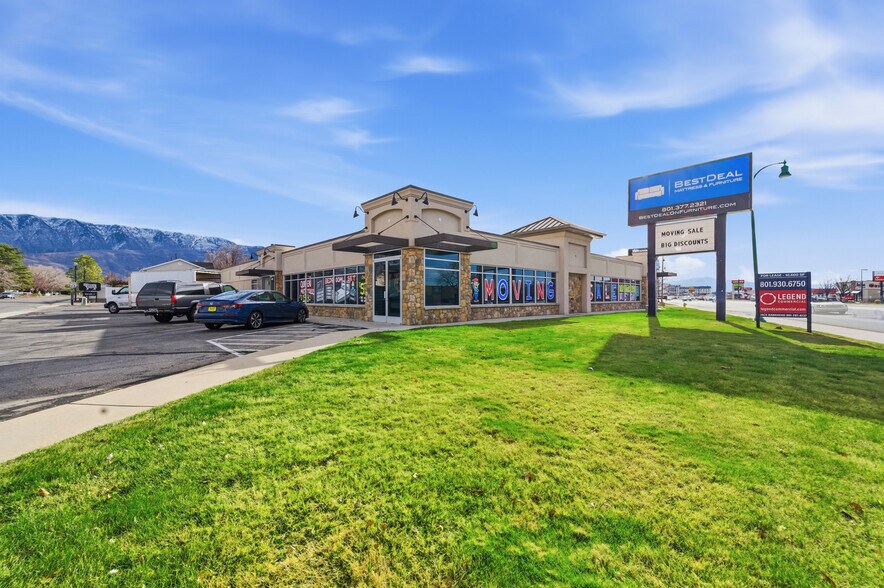 More Photos Of 190 N State St, Orem Freestanding For Lease