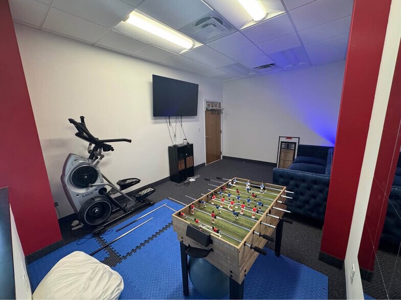More Photos Of 1451 W Cypress Creek Rd, Fort Lauderdale Office For Lease