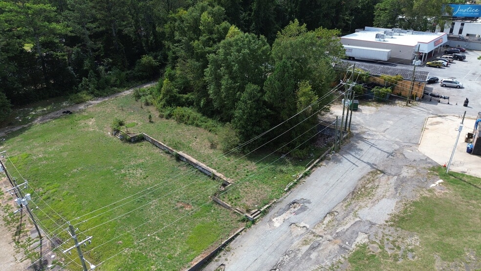 More Photos Of 2164 Campbellton Rd SW, Atlanta Auto Repair For Sale