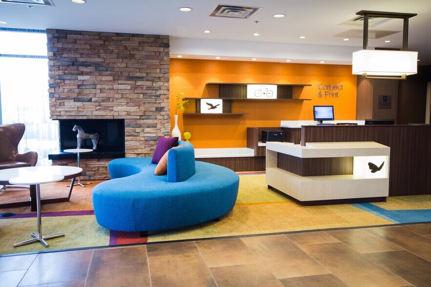 More Photos Of 948 Platte River Blvd, Brighton Hotel For Sale