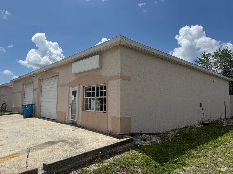 Primary Photo Of 1723 NE 10th Ter, Cape Coral Warehouse For Sale