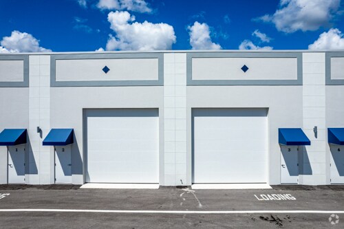 More Photos Of 195 Basik Dr, Naples Warehouse For Sale