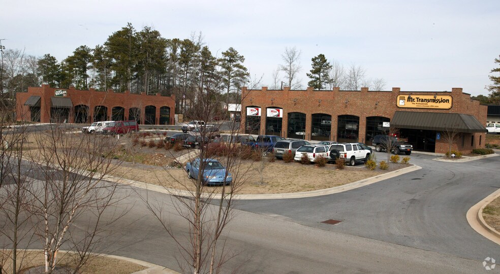 More Photos Of 272 N Glynn St, Fayetteville Carwash For Sale