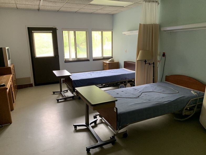 More Photos Of 2 Morris Rd, Ringwood Assisted Living For Sale